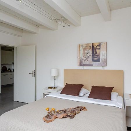 Swiss Star District 11 - Self Check-In Apartment Zurich Exterior photo
